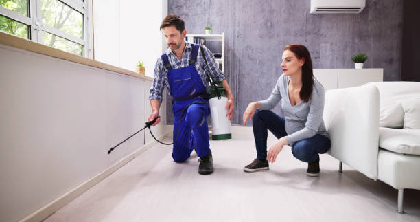 Best Residential Pest Control  in Bristol, WI